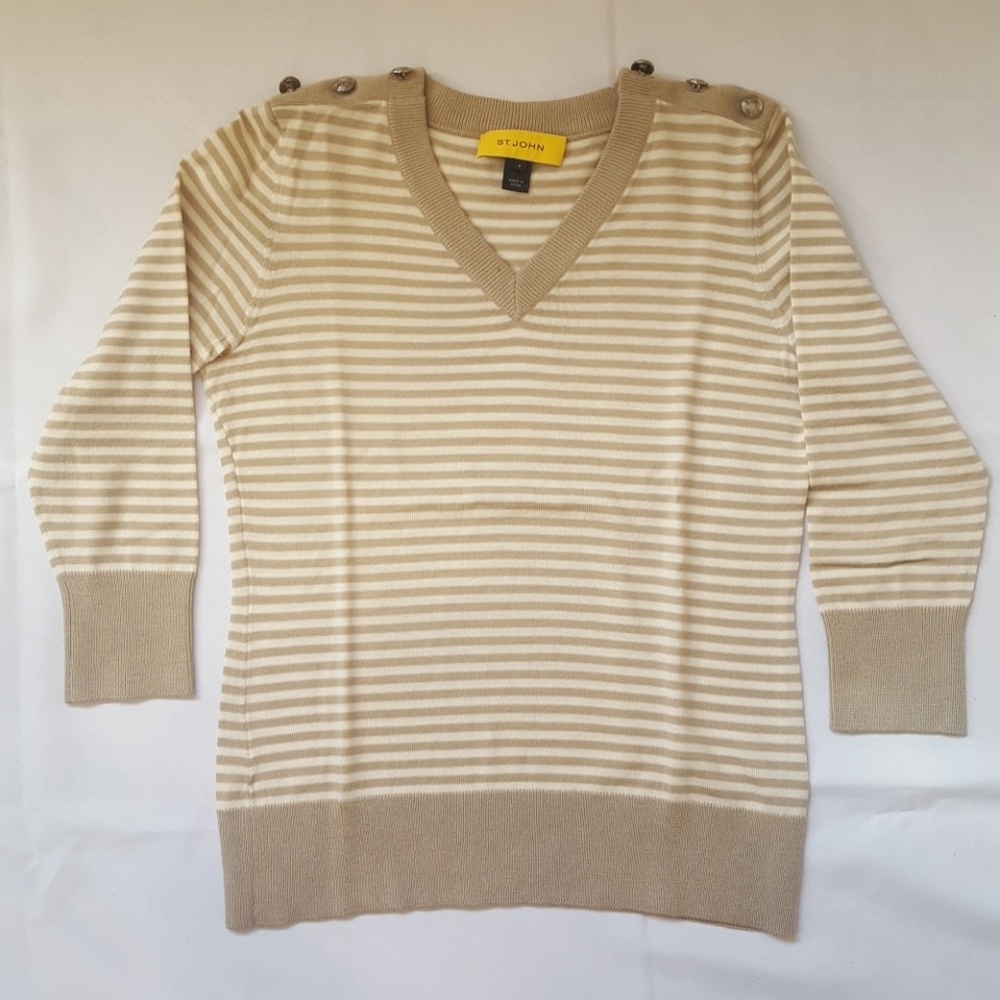 St. John fine knit sweater